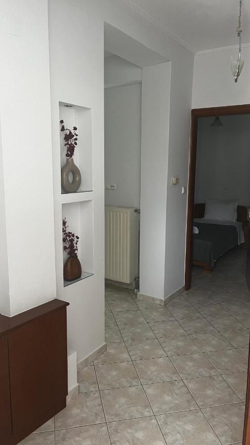 The Side Of Meteora Majestic Apartment Калампака Екстериор снимка